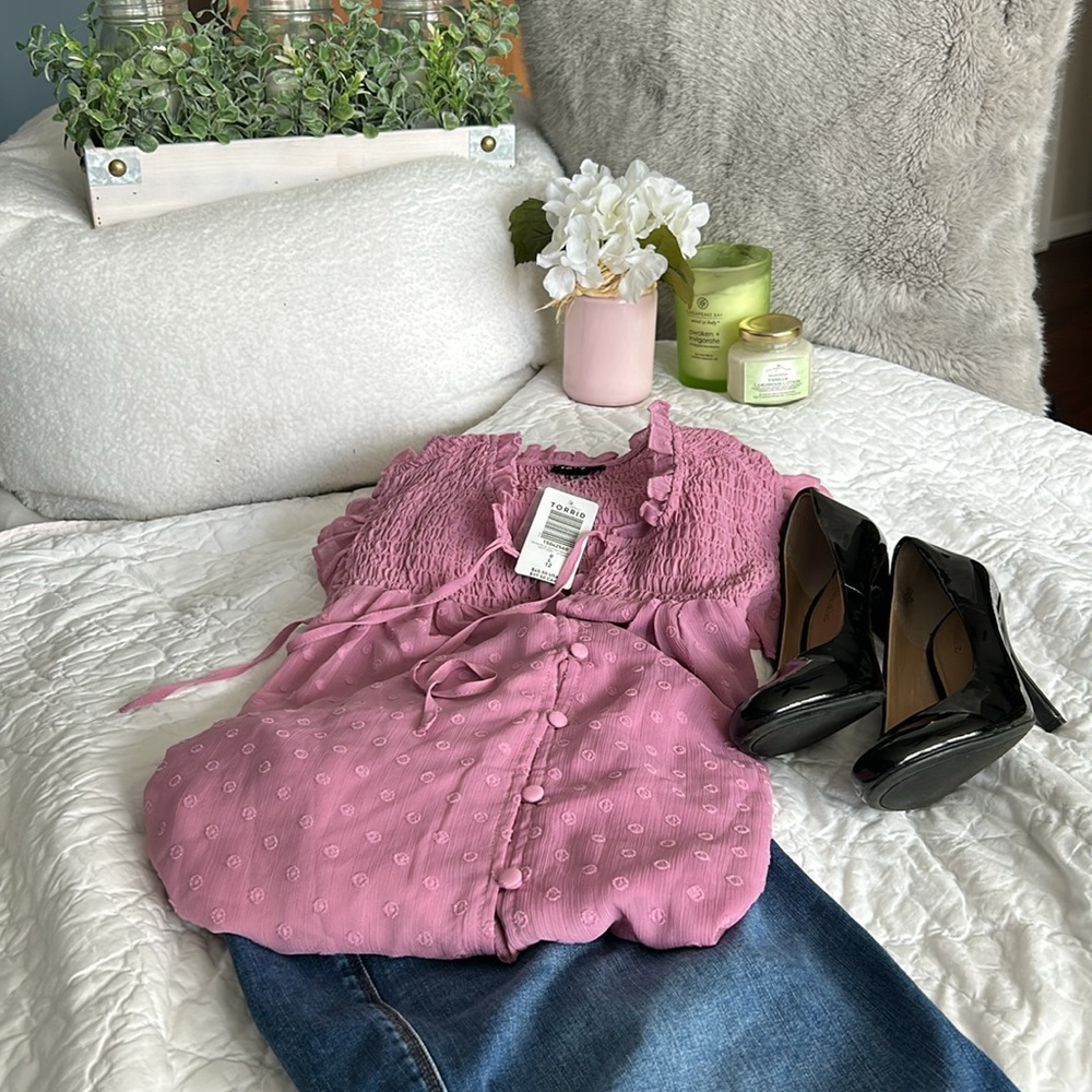 Torrid rose flowy shirt